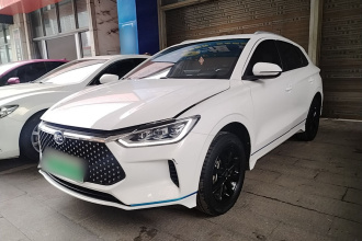 比亚迪e2 2021款 豪华型