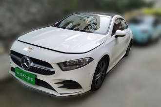 奔驰A级 2021款 A 180 L 运动轿车