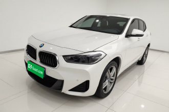 宝马X2 2022款 sDrive25i M运动套装