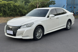 丰田 皇冠 2017款 2.0T 运动版