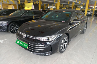大众 帕萨特 2025款 Pro 380TSI 龙耀版