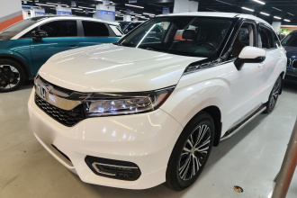 本田 冠道 2017款 370TURBO 两驱豪华版