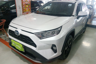 丰田 RAV4荣放 2022款 双擎 2.5L E-CVT四驱精英Plus版