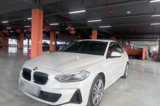 宝马1系 2020款 125i 领先型M运动套装