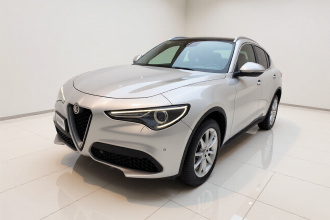 阿尔法·罗密欧 Stelvio斯坦维  2.0T 200HP 豪华版