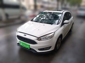 福特 福克斯 2015款 两厢 1.6L 自动风尚型