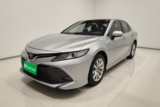 丰田 凯美瑞 2019款 改款 2.0G 豪华版