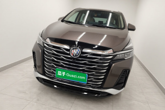 别克GL8 2023款 陆上公务舱 652T 豪华型