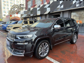 Jeep 大指挥官 2018款 2.0T 四驱智享版 国V