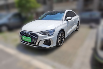 奥迪A3 2022款 A3L Limousine 35 TFSI 时尚运动型