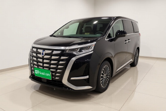 腾势D9 2022款 DM-i 970 四驱尊荣型