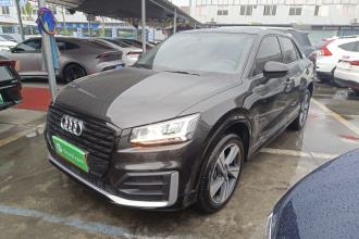 奥迪Q2L 2021款 35 TFSI 时尚动感型