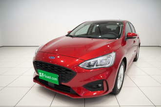 福特 福克斯 2020款 三厢 EcoBoost 180 自动锋潮型