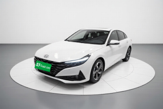 现代 伊兰特 2022款 1.5L CVT LUX尊贵版