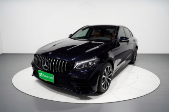 奔驰GLC轿跑 2019款 GLC 260 4MATIC 轿跑SUV