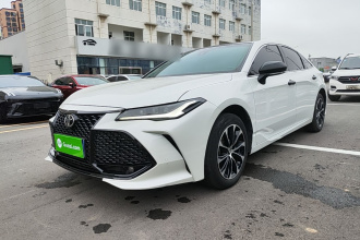 丰田 亚洲龙 2023款 2.0L 豪华版