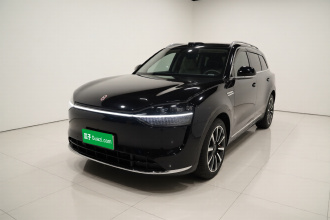 鸿蒙智行 问界M9 2024款 增程 Ultra版 42kWh 6座版