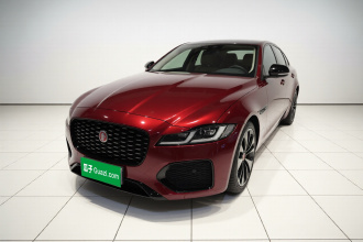 捷豹XFL 2023款 XFL 2.0T P250 两驱尊享豪华鎏金版