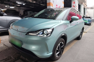 哪吒汽车 哪吒V 2021款 长续航娱乐版升级型