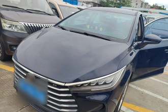 比亚迪 宋MAX 2019款 1.5T 手动智联睿逸天窗型 6座 国VI