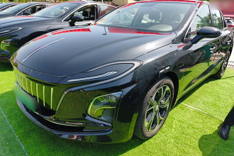 红旗E-QM5 2023款 改款 基础出行版