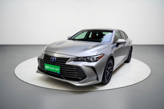 丰田 亚洲龙 2019款 双擎 2.5L XLE尊贵版 国VI