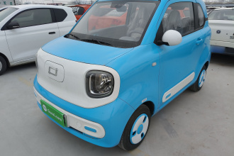 奔腾小马 2025款 222km 闪电马