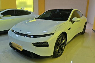 小鹏P7 2020款 670N
