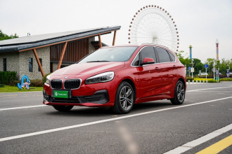 宝马2系旅行车 2018款 218i 尊享型运动套装