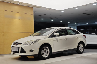 福特 福克斯 2012款 三厢 1.6L 自动舒适型