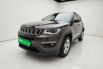 Jeep 指南者 2017款 200T 自动家享版