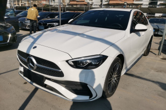 奔驰C级 2024款 C 200 L 运动版