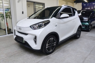 奇瑞QQ 小蚂蚁 2022款 改款 甜粉款 全糖版 磷酸铁锂 30.7kWh 30kW 301km