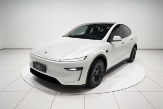 特斯拉 Model Y L 2025款 长续航全轮驱动版