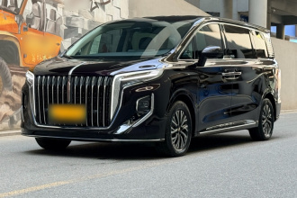 红旗HQ9 PHEV 2024款 2.0T 四驱豪华版