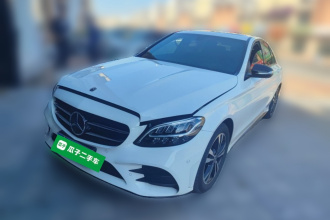 奔驰C级 2019款 C 260 运动版