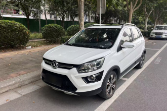 北京汽车 绅宝X25 2015款 1.5L 手动精英型