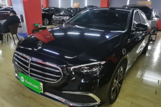 奔驰E级新能源 2022款 改款二 E 350 e L 插电式混合动力轿车