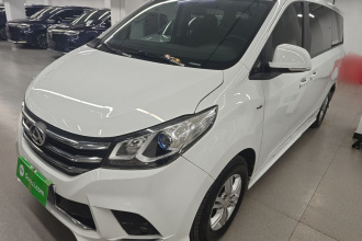 上汽大通MAXUS 大通G10 2022款 2.0T 自动精英版 汽油 9座