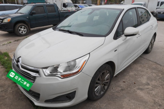 雪铁龙C4L 2015款 1.2T 自动尊贵版