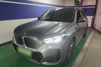 宝马iX1 2023款 eDrive25L M运动套装