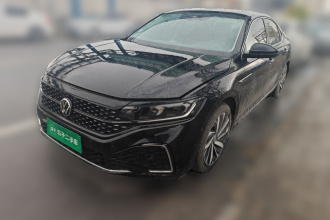 大众 帕萨特 2022款 330TSI 豪华版