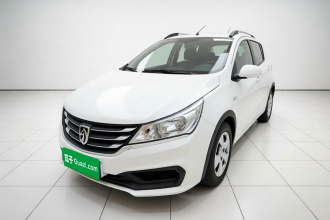 宝骏310 2020款 1.2L 手动舒适型