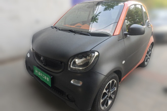 smart fortwo 2015款 1.0L 52千瓦硬顶激情版
