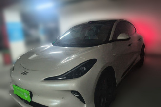 智己汽车 智己LS6 2025款 长续航灵蜥智享版