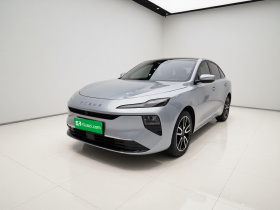荣威D6 2025款 520km 尊享版