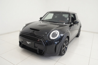 MINI 2023款 改款 2.0T COOPER S 艺术家