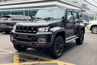 北京越野 北京BJ40 2023款 2.0D 自动四驱刀锋英雄版侠客型