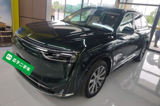 鸿蒙智行 问界M8 2025款 增程 Max+版 53.4kWh 6座版 (192线激光雷达）