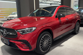 奔驰GLC轿跑 2024款 GLC 300 4MATIC 轿跑SUV